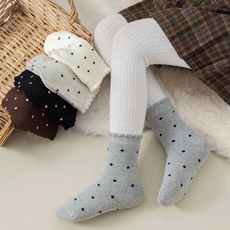 Five pairs of girls winter thickened looped socks soft and comfortable warm and versatile with polka dots G251124