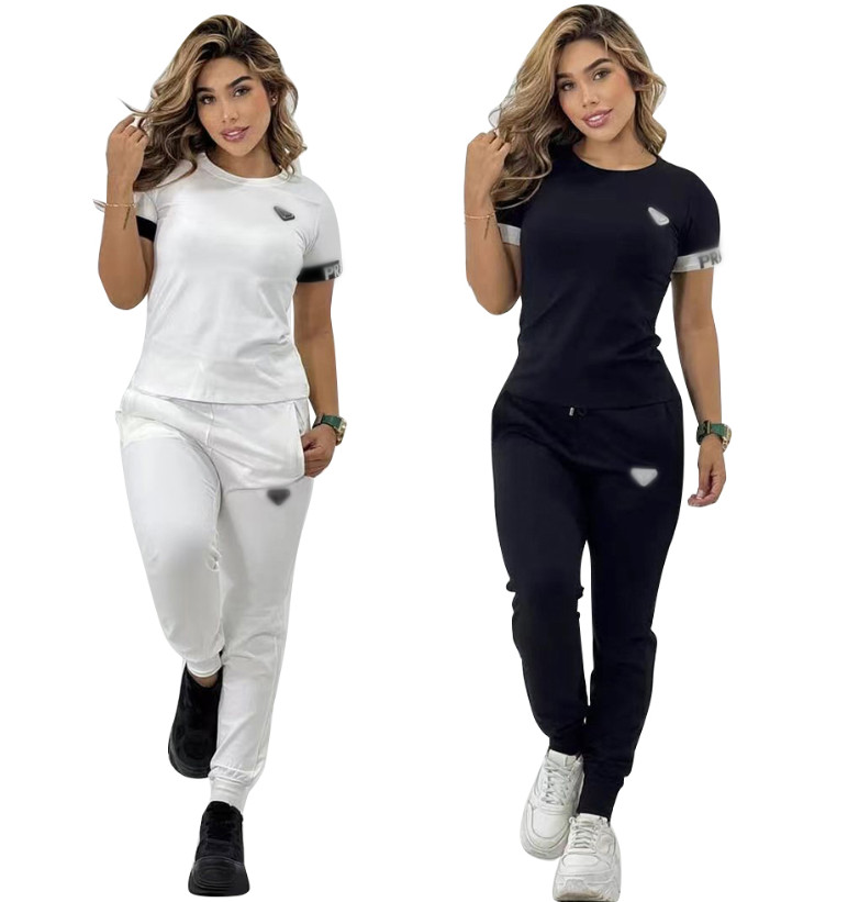 New Women's Tracksu… - image