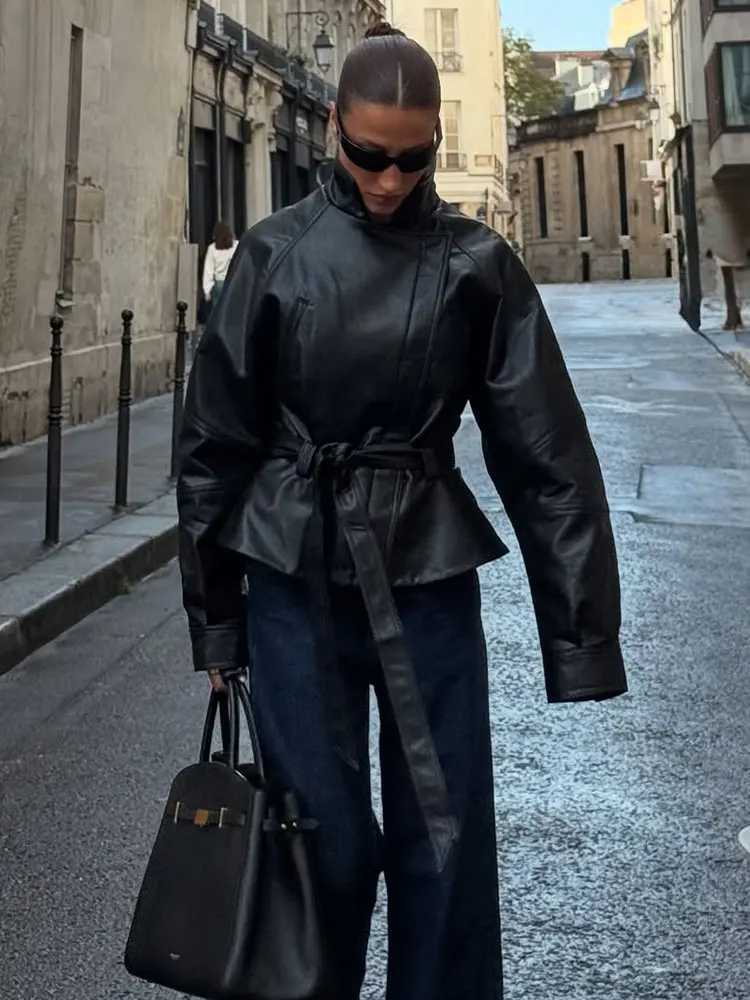 HH Women Vintage Motorcycle Jacket With Belt Faux Leather Trench Coat Long Sleeve Lapel Zipper Jacket Autumn High Street Outwear J251124