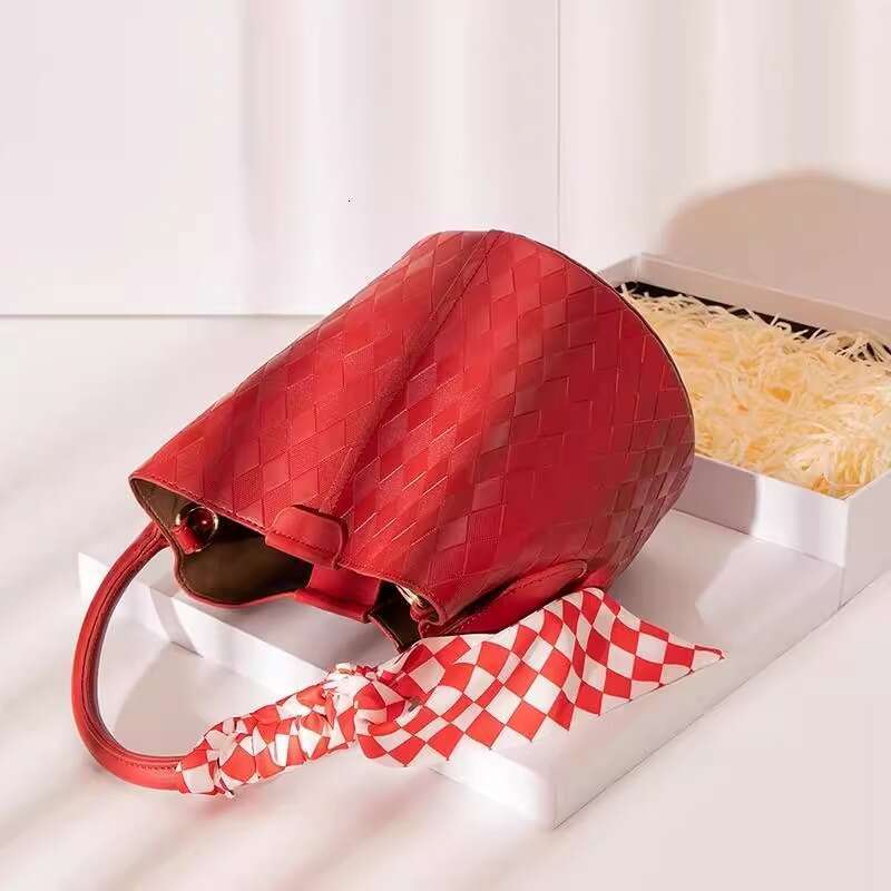 Red Diamond Grid Bride S Wedding Vegetable Basket Bucket Women S Handbag Crossbody Bag Daily Use