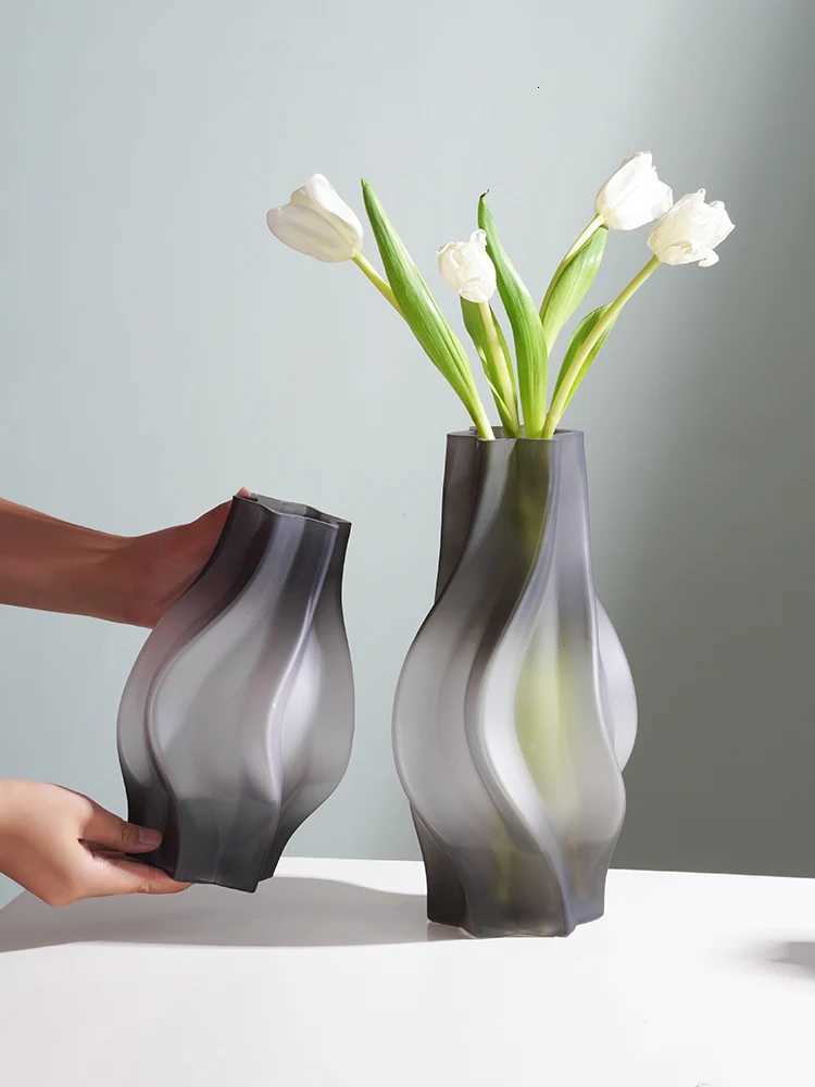 Luxury Nordic Minimst Style Frosting Glass Vase ic Home Living Room Decoration Stand For Flowers Decorative Vases Modern C2511248