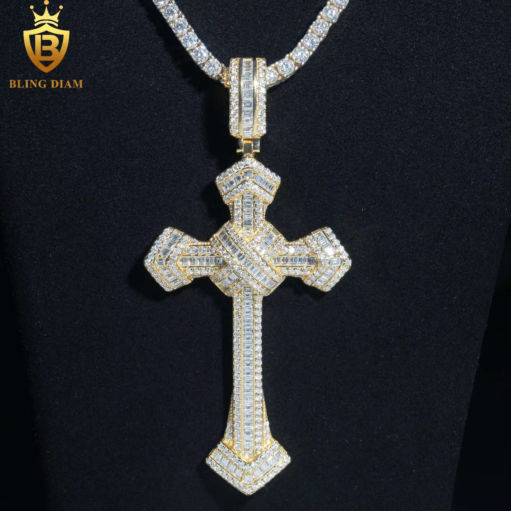 High Quality Hip Hop Jewelry 925 Sterling Silver Iced Out Moissanite Cross Pendant Pass Diamond Tester