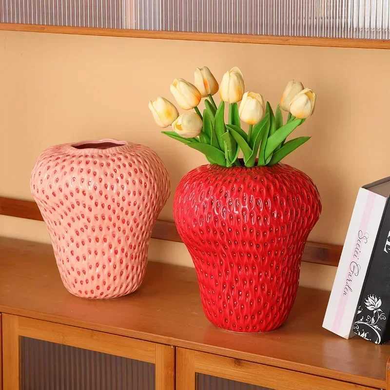 Ceramic Vases Cartoon Strawberry Vase Flowerpot Girl Children Room Living Room Decor Flower Pot Home Decoration Accessories C251124