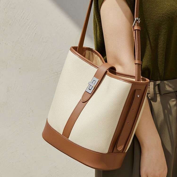 Light Luxury Versatile New Summer Bucket Large Capacity Shoulder Commuter Women S Bag Crossbody