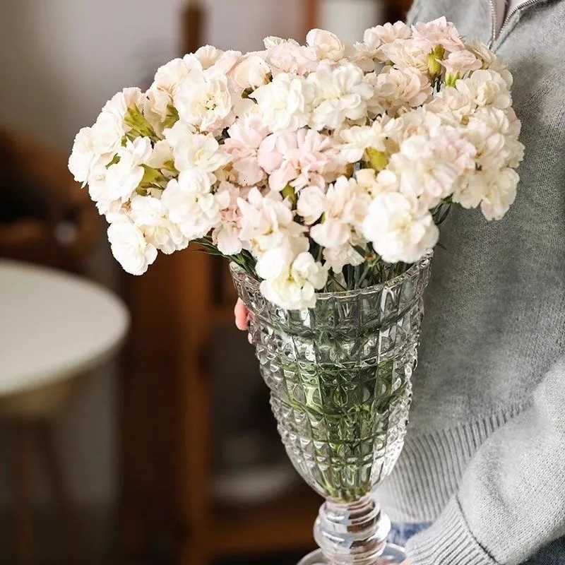 French Retro Light Luxury Transparent High Foot Vase C251124