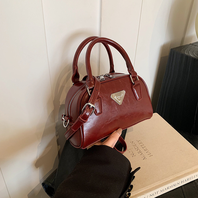 Bowling bag new women's crossbody bag commuter single-shoulder bag handbag 2025s hot