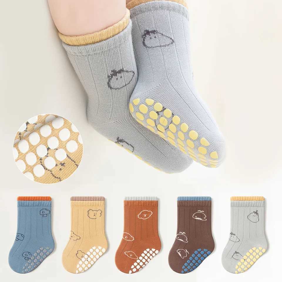 5 Pairs of Baby Floor Socks with Cartoon Animal Bear Pattern Adhesive Baby Walking Shoes with Soft Soles Indoor NonSlipS ocksf orB oysa ndG irlsJ G251