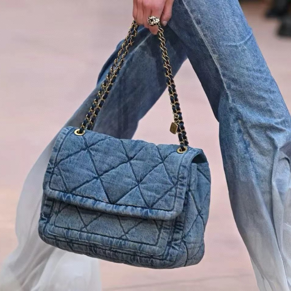 Woman Denim Shoulder Bags Vintage Plaid Underarm Bag With Chain Strap FW 2025 Accessories Designer Luxury Clutches Totes Cowboy Purses And Handbags 3170