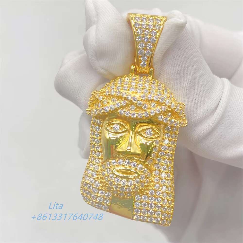 Trendy Design 18k Gold Plated 925 Silver Bling Moissanite Custom Big Jesus Pendant