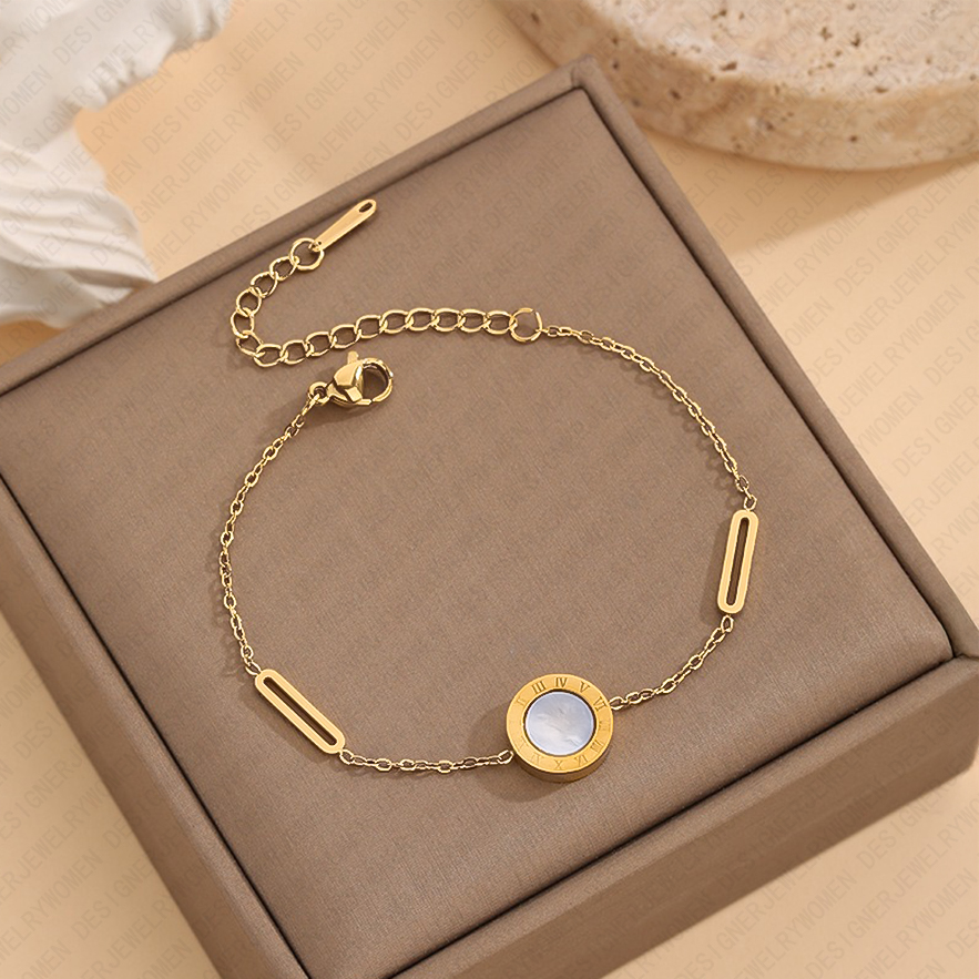 Designer Bracelet Bracelet for Women Stainless Steel 18K Gold Plated Bangle Double Sided Round Shell Bangles Luxury Jewlery Designer for Women Elegant