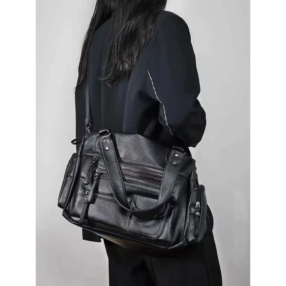 Designer Bag 2025 Black Punk Large Capacity Tote High Quality Multi Zipper Textured Leather Handbag Shoulder Messenger Female Cool Bag Luxury Bag