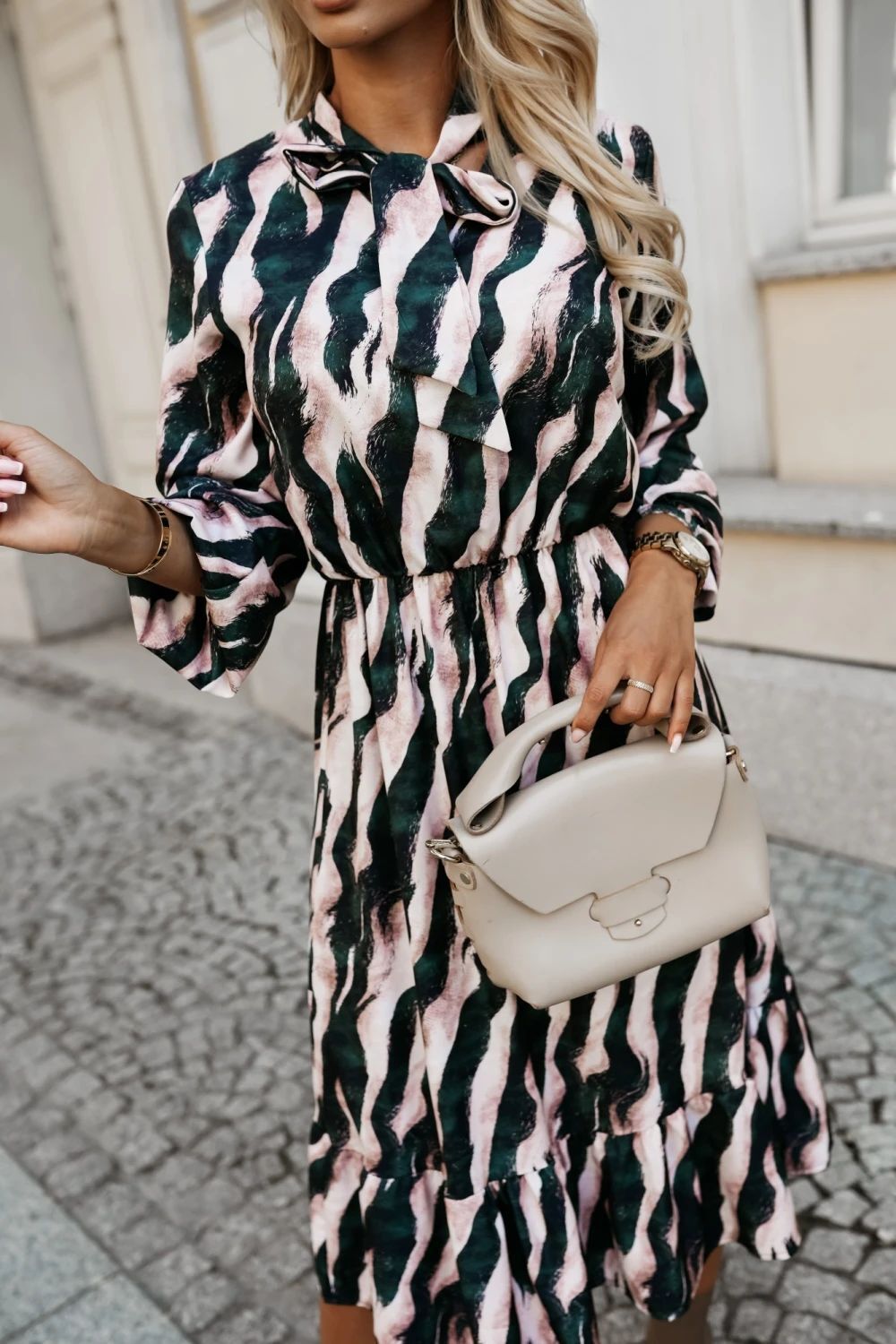 2024 New Autumn Sweet Bow Waist Zebra Pattern Long Sleeve Dress for Women