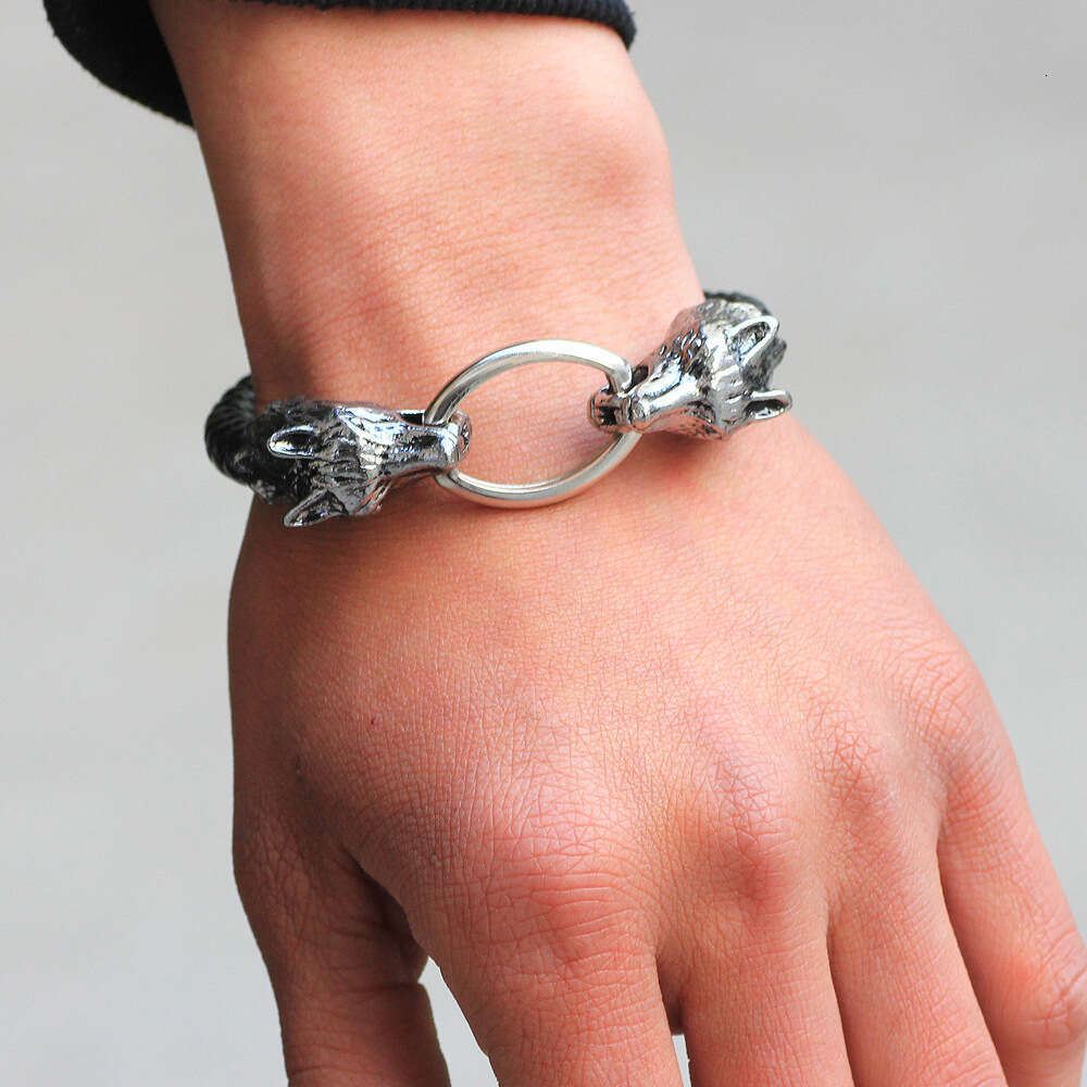 Double headed men's simple and fashionable metal wolf head bracelet, male high-end leather bracelet