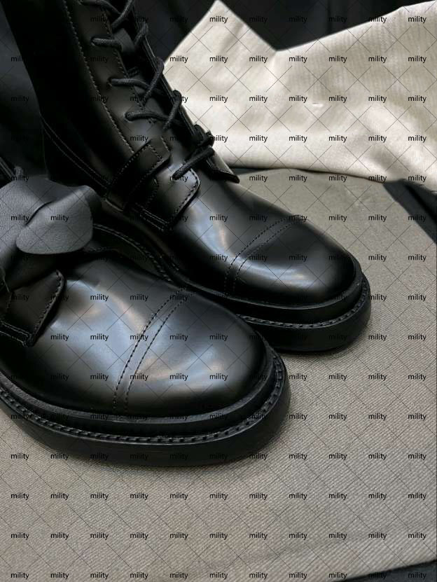 10A luxury designer high-top men's casual boots, high-quality canvas women's sneakers and casual leather boots, the perfect choice for all occasions.