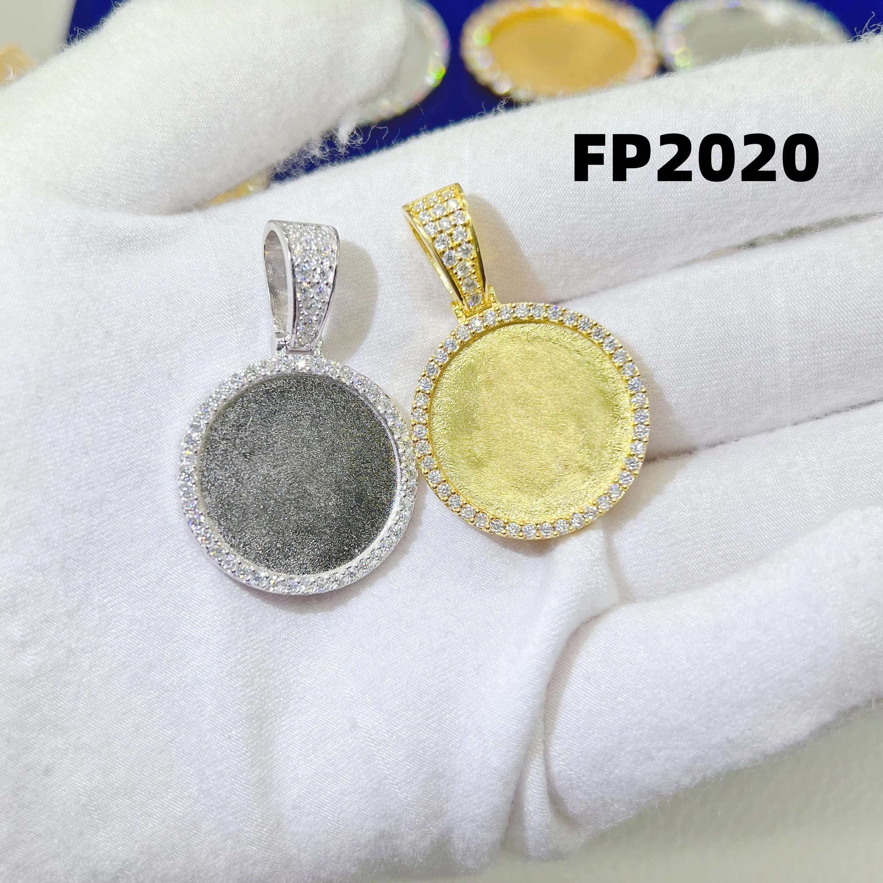 Custom Hip Hop Moissanite Jewelry 925 Sterling Silver Frame Pendant Photo Pendant Necklace