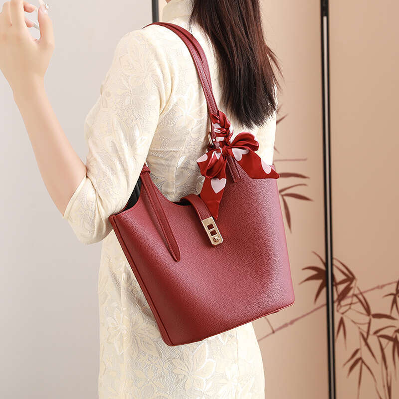 Hong Kong Red Bridal Women S Premium Wedding Handheld Vegetable Basket Versatile Large Capacity Bucket Bag