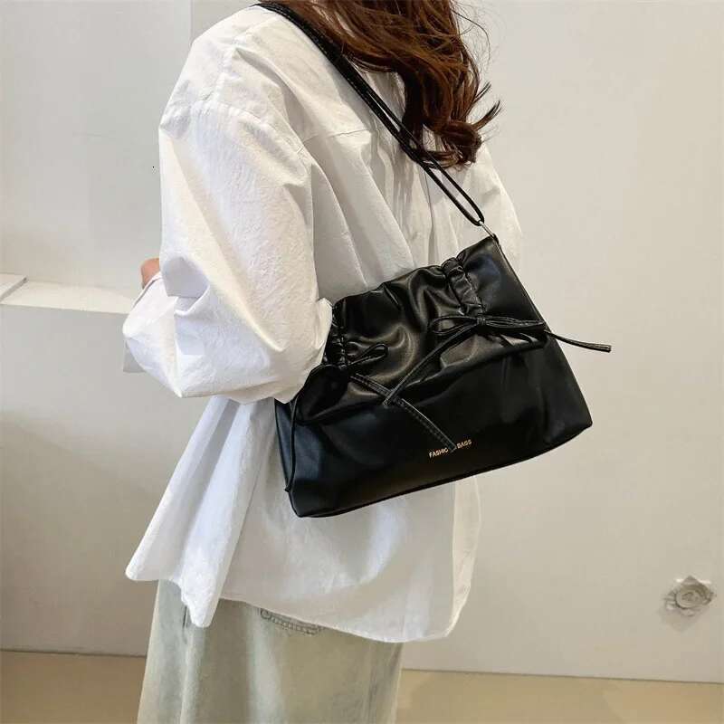 Underarm Women Tote Large Capaci Autumn And Winter New Versatile High-Grade Shoulder Commuter Bag