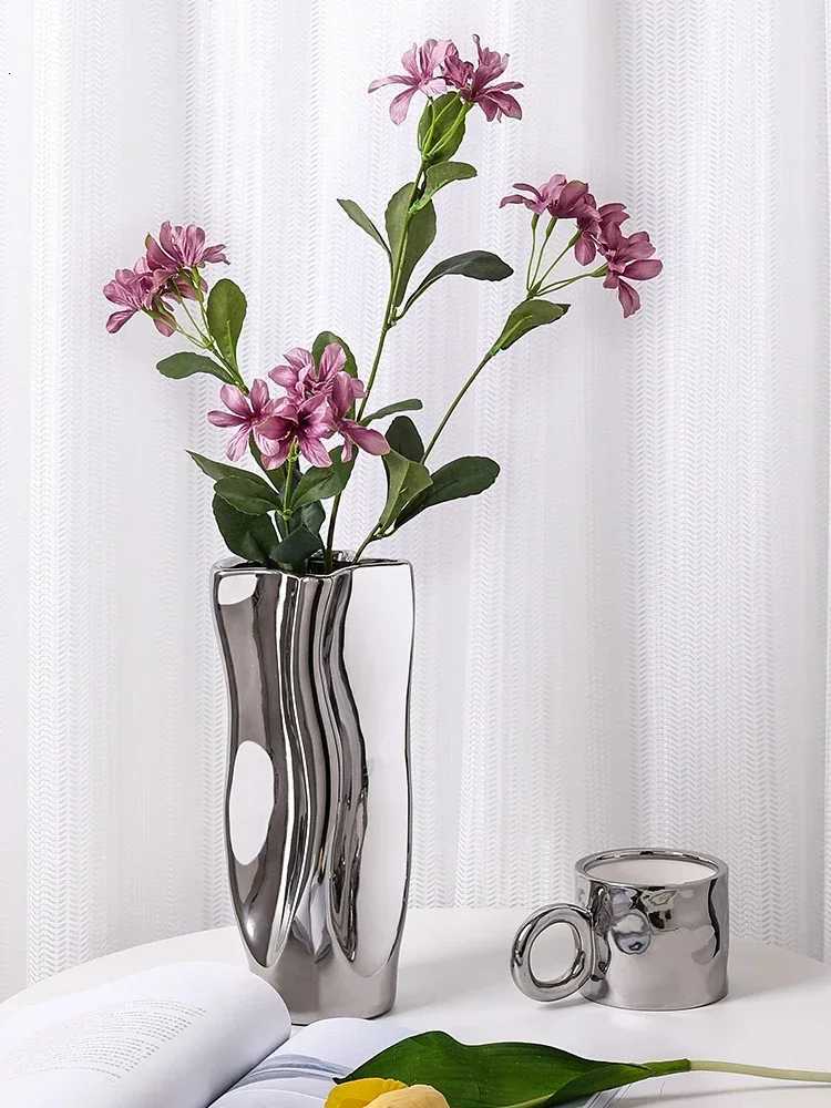 Silver Flower Pot Ceramic Vase Ornament Living Room Flower Vase Light Luxury Modern Simple Dining Table Home Decoration Jarrones C251124