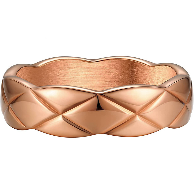 Top Source Internet Celebrity Wind Wave Edge Smooth Diamond Pattern Fashion Couple Titanium Cross Grid Finger Ring