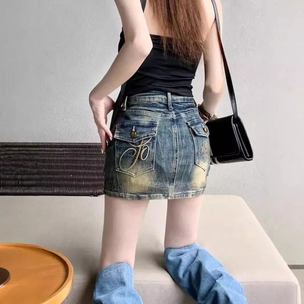 Womens American denim mini dress for weight loss sexy spicy girl tight fitting clothes with high waist cut Korean style 250417
