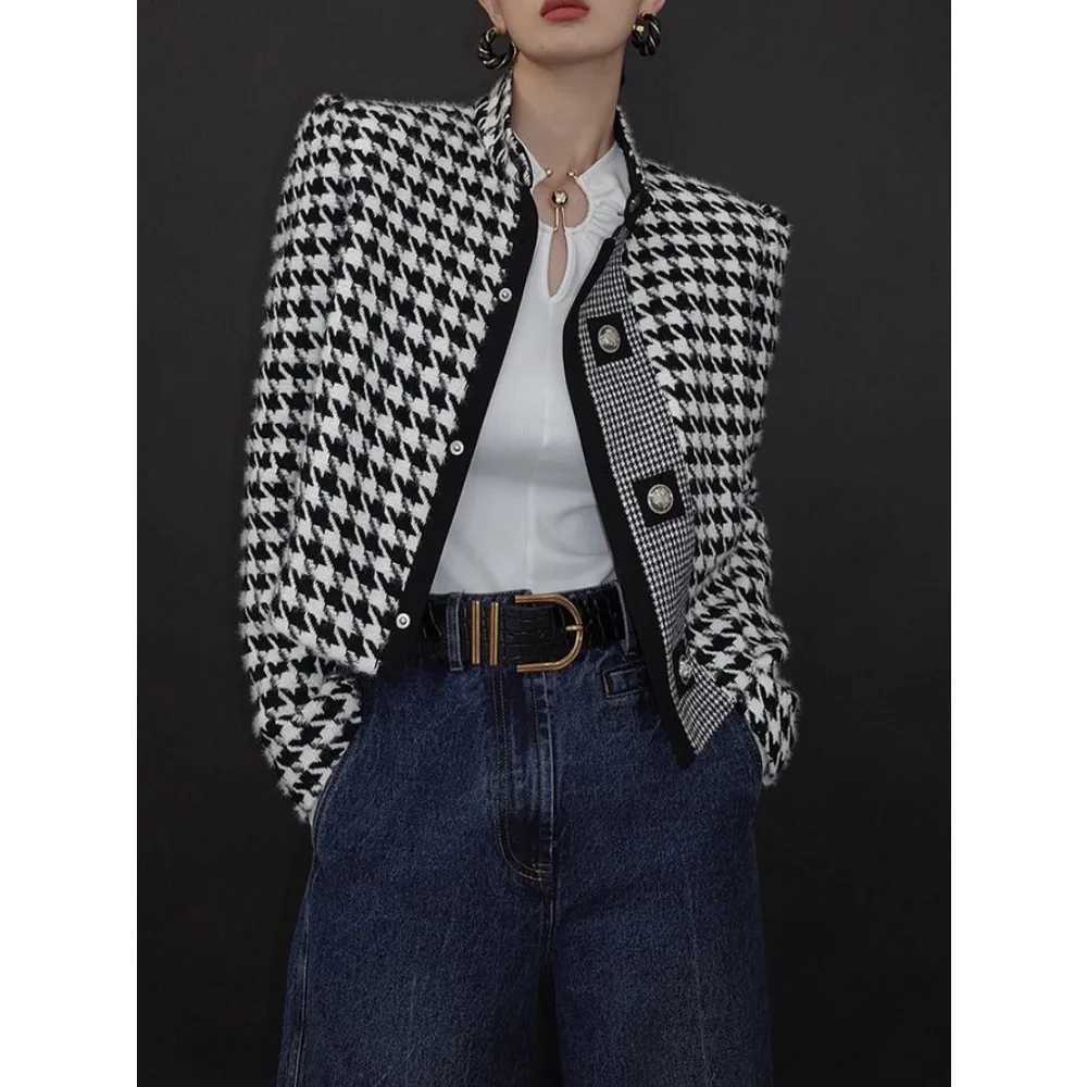 Womens Houndstooth Outerwears Jacket Stand Collar Long Sleeves Autumn Winter Fall Clothes 2024 Women Classics Coat J251124