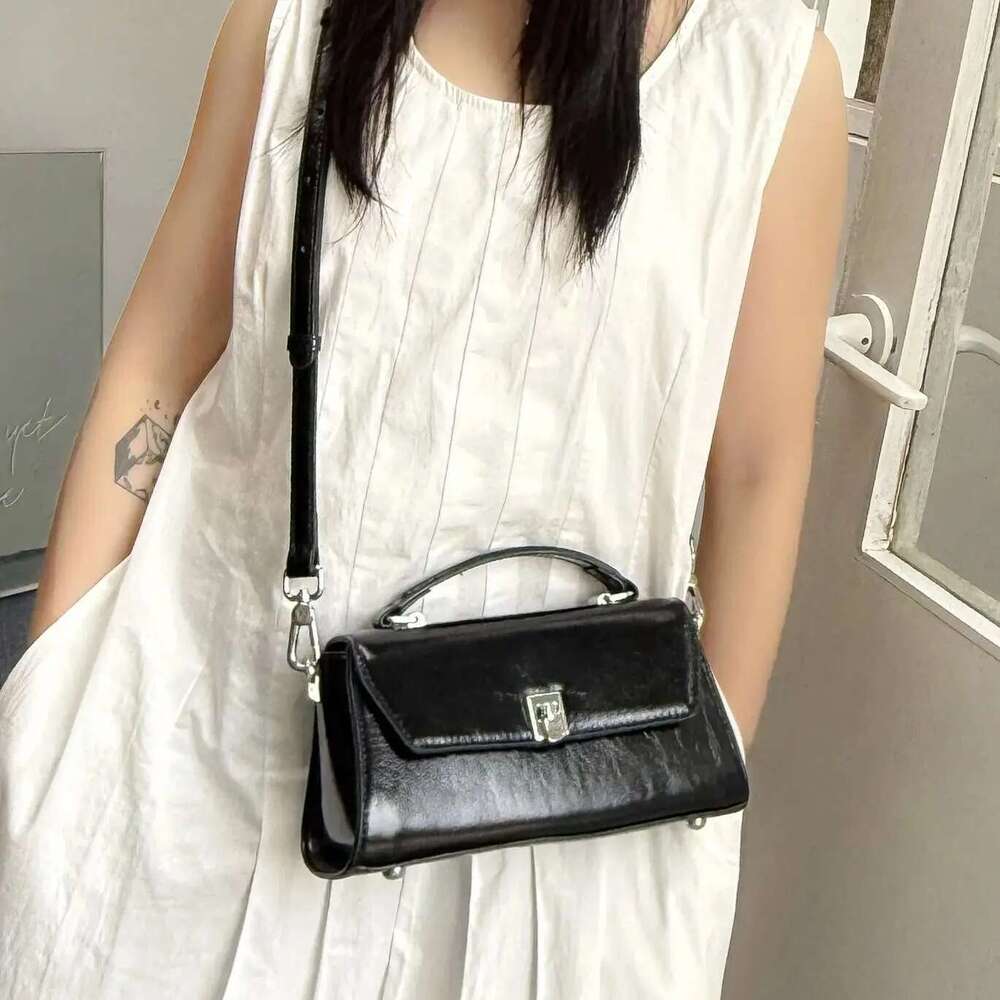 Designer Bag YANATARI Handbags Female Crossbody Bags Small Square Shoulder Bag New Fashion Genuine Cowhide Leather Satchel