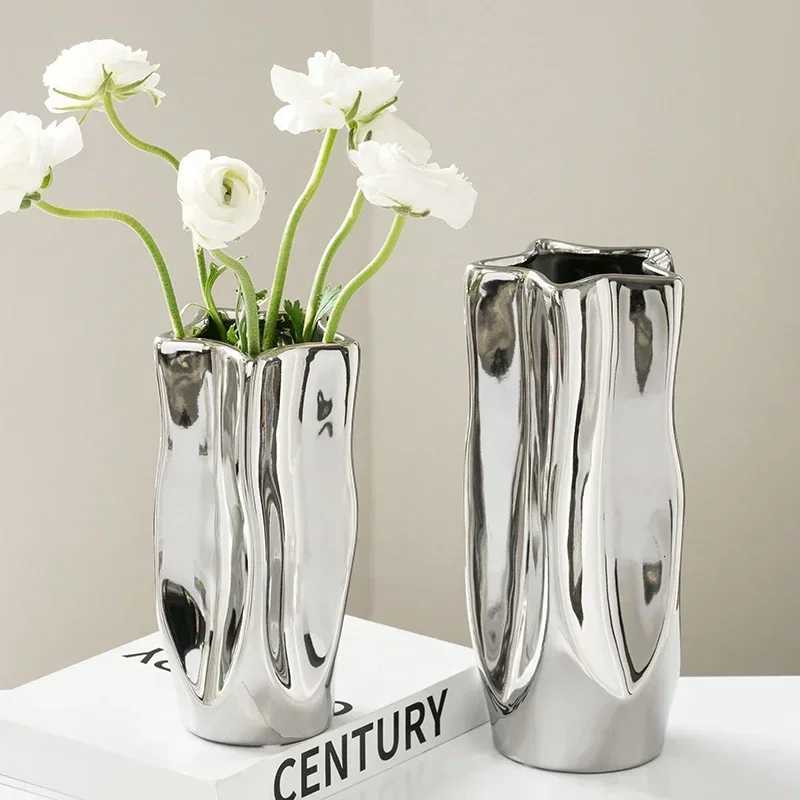 Luxury Electroplated Silver Ceramic Vase Flower Arrangement Irregular Porcelain Hydroponic Vase Ornament Interior Art Decoration C2511240
