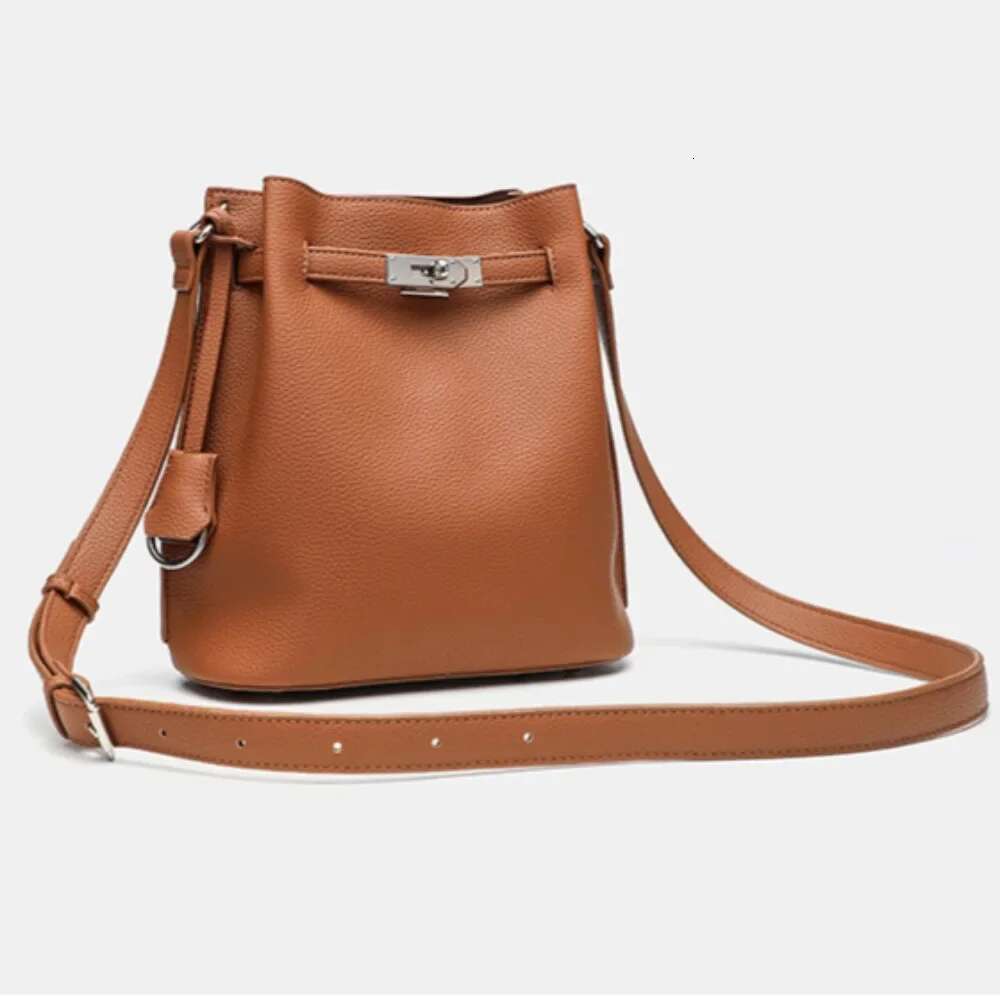 New Casual Single Vertical Horseshoe Shoulder Oblique Span Portable Women's Small Bucket Bag