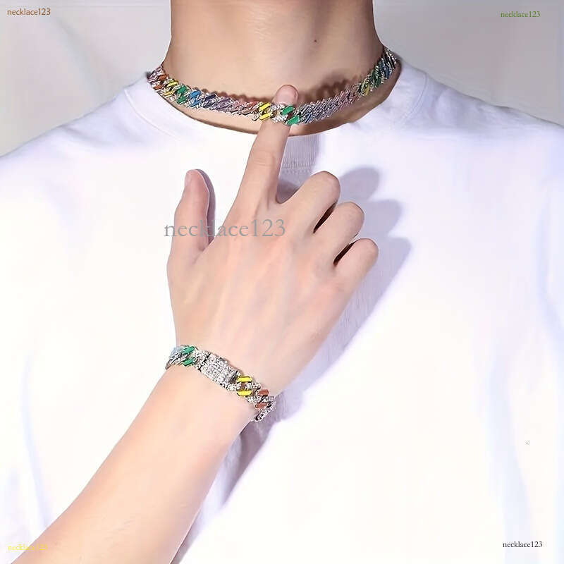 Hot selling fashion men geometric inlaid ice out VVS Moissanite Cuban men and women domineer rap necklace hip-hop collarbone chain Free delivery