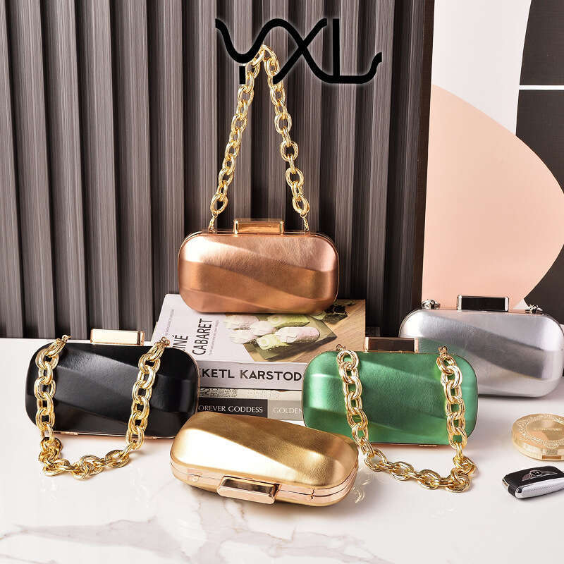 Dinner Bag New Metal Textured Banquet Silver Glossy Leather Party Chain Bride Evening Dress Bag KQ