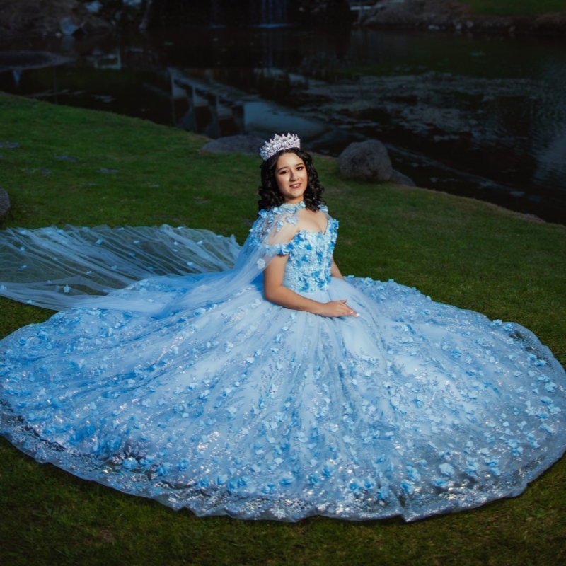 Sky Blue Quinceanera Dresses Off Shoulder Ball Gown Sweet 16 Dress Applique Flower Beading Crystal Tull With Cape Birthday Party Vestidos 15 Anos