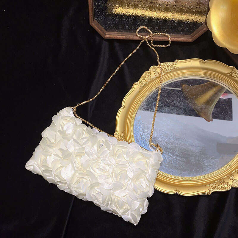 Small Niche Three-Dimensional Rose Blossom Sequin Color Ding Chain Zipper Armpit Crescent Dinner Bag