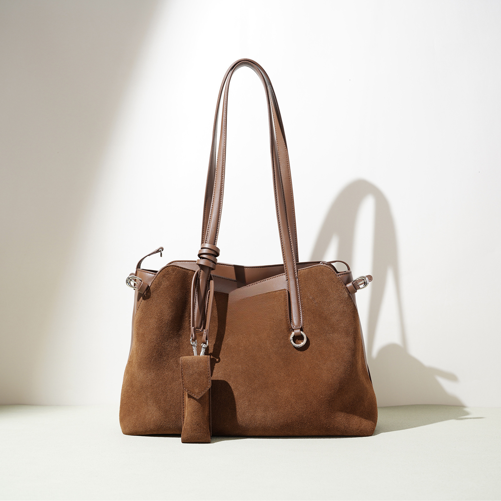 New Fashion Multi functional Shoulder Bag Designer Handbag Large Capacity Women's Bag