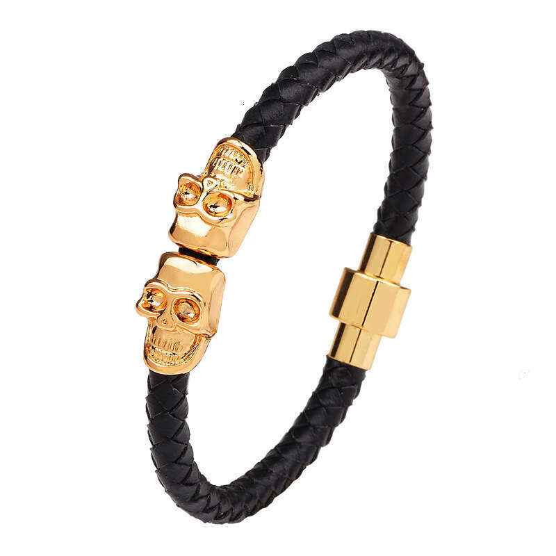 Genuine leather domineering skull head woven copper magnetic buckle bracelet for men, high-end and versatile