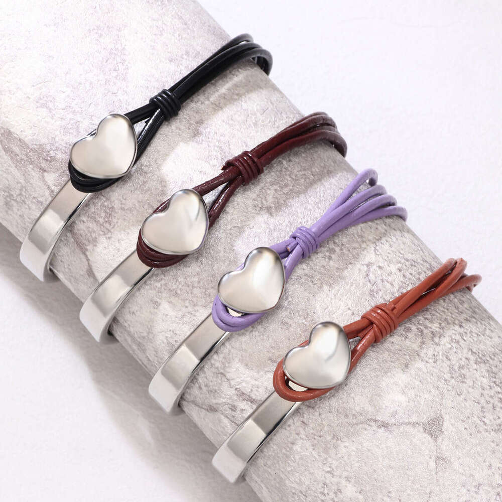 Hot selling Bohemian style with rope, heart-shaped simple sier leather bracelet, PU patchwork bracelet