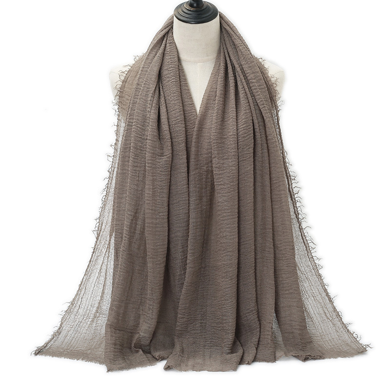 K496 Hot sale wrinkled solid color cotton headscarf factory source cotton and linen wrinkled fur edge ladies scarf BS414