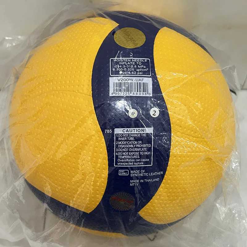 High Quality MIKASA Competition Indoor and Outdoor Training Volleyball Size 5 v200 v300w Balls PU Seamless volleyball ballT251124