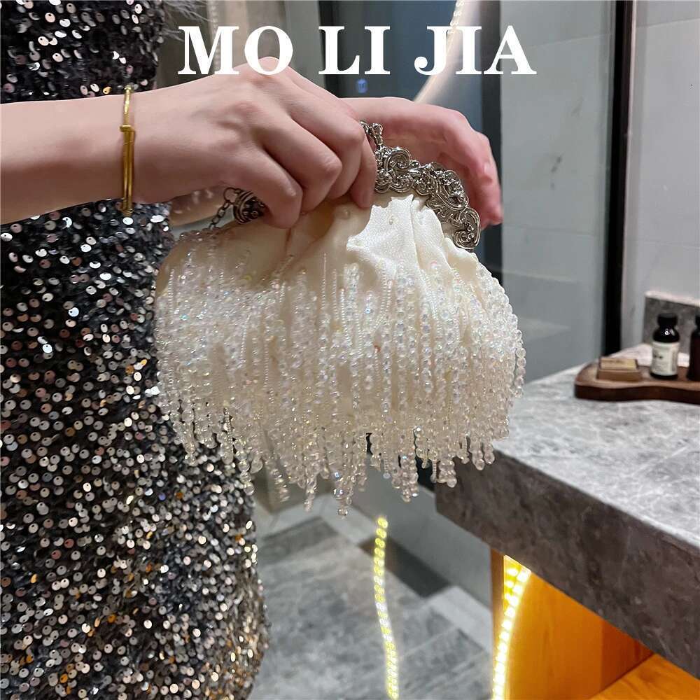 Designer Bag 2025 Designer White Satin Women Handbag Pearl Beaded Tassel Evening Wedding Party Clutch Purse Shoulder Crossbody Bag Luxury Bag