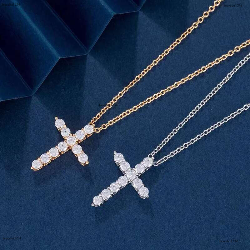 Luxury designer Cross Pendant Ice out VVS Moissanite collarbone Necklace with free shipping