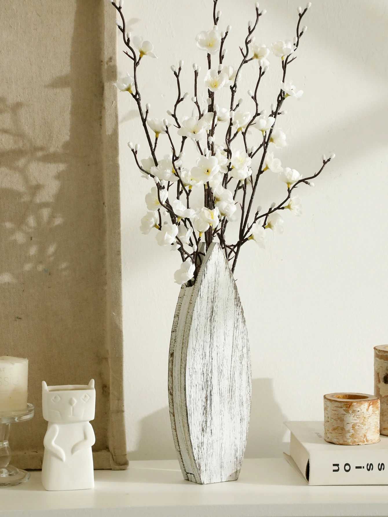 Nautical Wooden Vase Whale Tail Surfboard Design Blue White Decorative Planter for Dried Flower Coastal Boho Home Decor Gift C251124