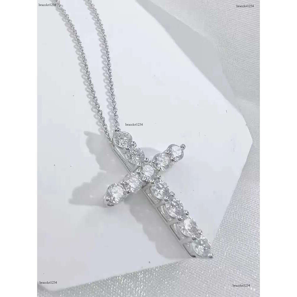 Luxury designer Cross Pendant Ice out VVS Moissanite collarbone Necklace with free shipping