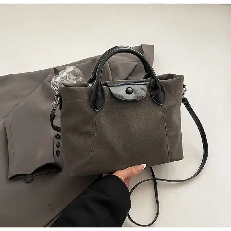 Luxury Designer Paris Designer Crossbody Bag For Women - Elegant Solid Color Leather Tote Vintage Large Capacity Shopper
