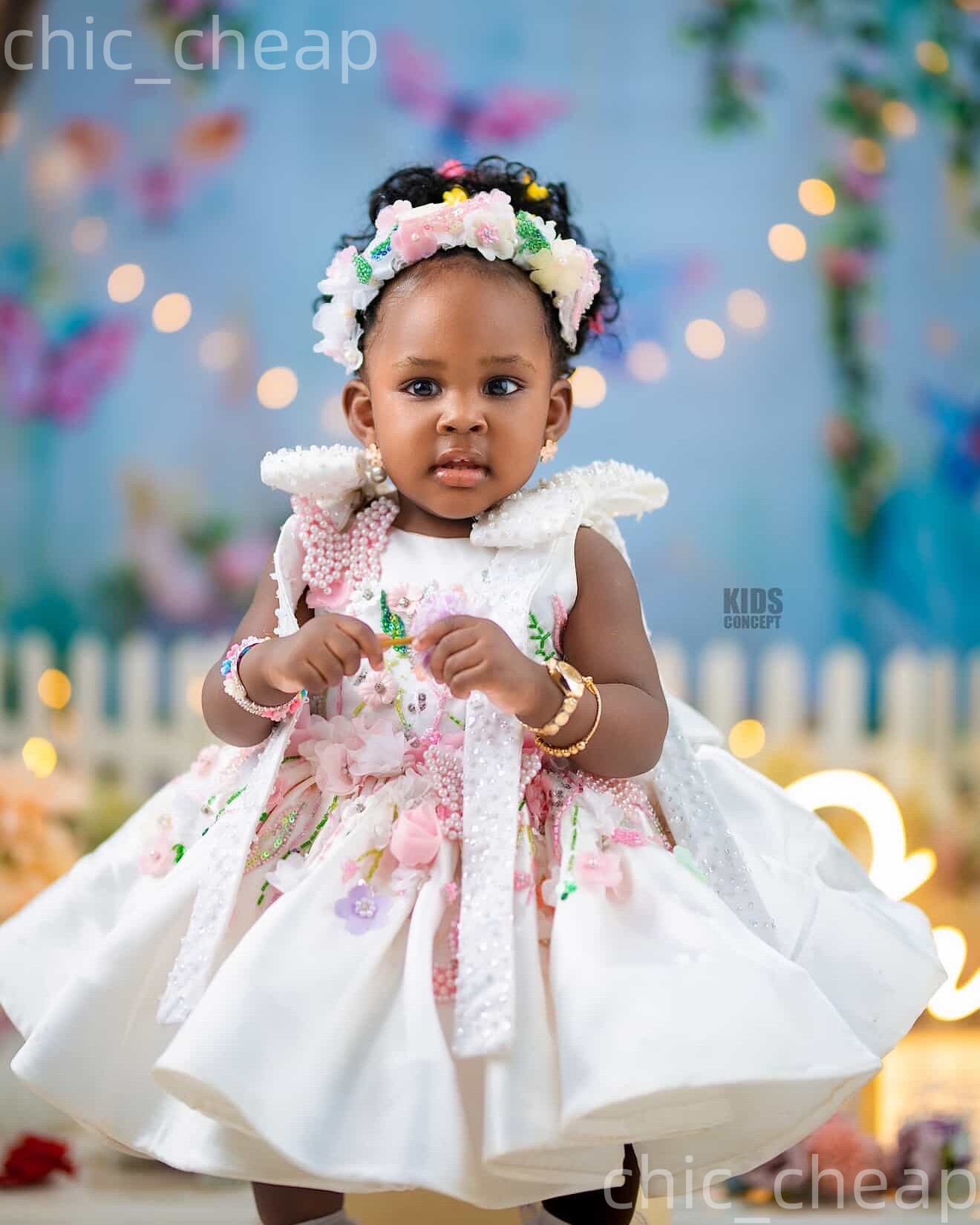 2026 White Ball Gown Flower Girl Dresses Tea Length Flowers Pearls Satin Little Girl Christmas Peageant Birthday Christening Tutu Dress Gowns ZJ427