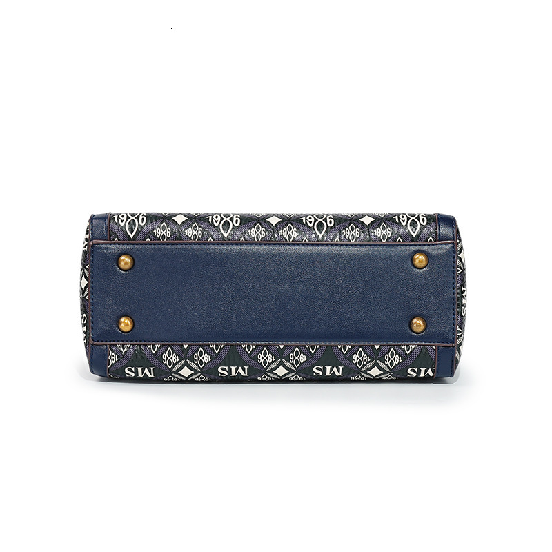 Autumn And Winter New Fashionable Shell Printed Versatile Women's Commuting High End Sense Handbill Shoulder Crossbody Bag Women