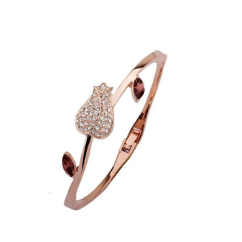 Qinuo Fashion Tulip Flower with White Dia Charm Elegant Love Hand Jewelry Creative Bracelet for Women