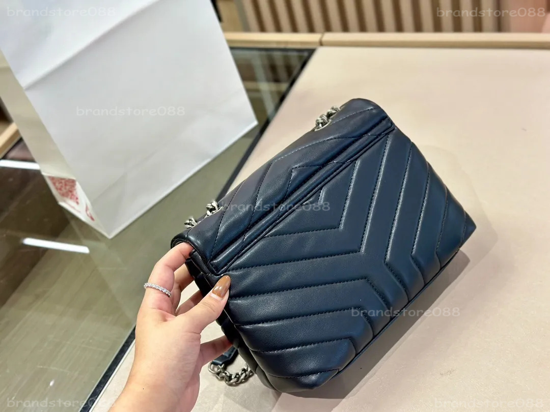 Women's Handbag Shoulder Bag Designer Seam Leather Classics Messenger Bags