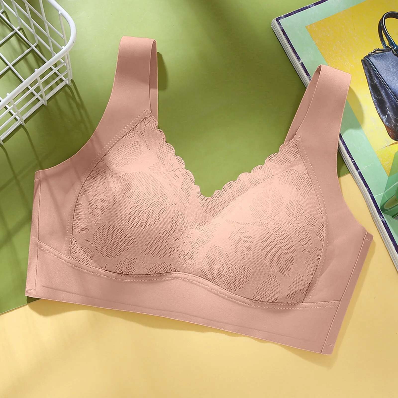 Dongdumaoyi Seamless Women Bra Underwear No Steel Ring Push Up Breathable Brassiere Wire Free Padded Bralette Gerie Lace Sexy Crop Top Women S Tight U