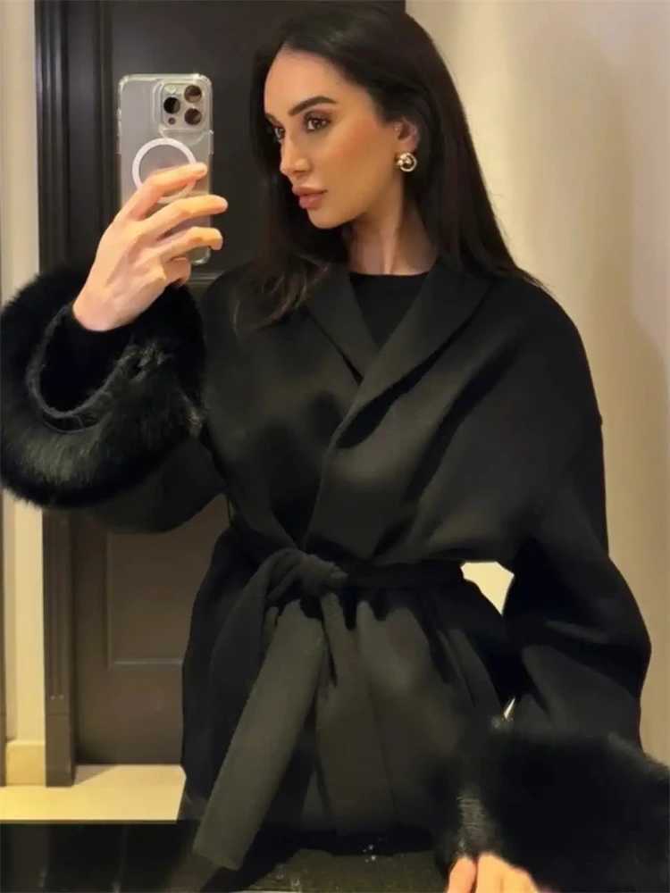 Trendix Fox Fur Woolen Womens Autumn Coat Fashion Patchwork Double-Sided Wool Overcoat 2025 New Elegant Office Commuter Jacket J251124