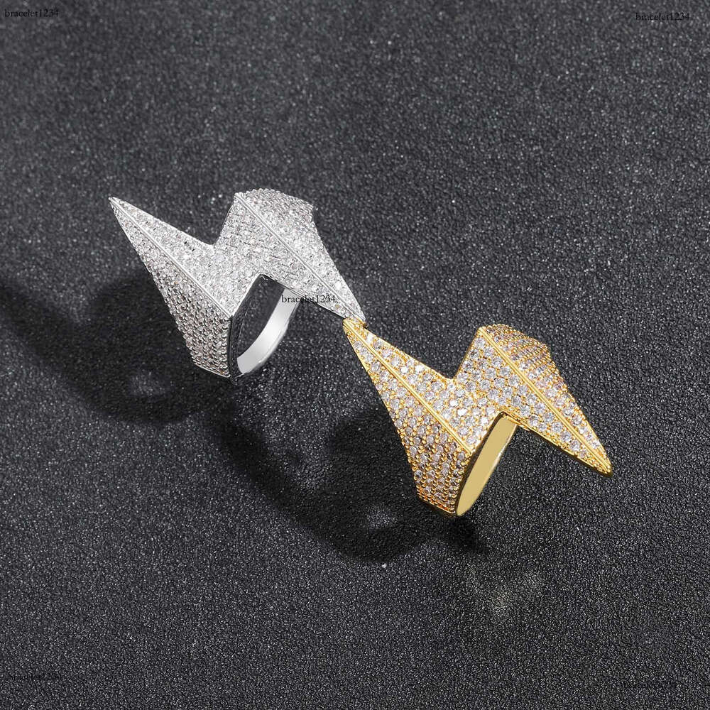 Luxury designer Men Women Hip Hop Lightning Sterling silver micro-inlaid ice out VVS Moissanite, hip Hop ring