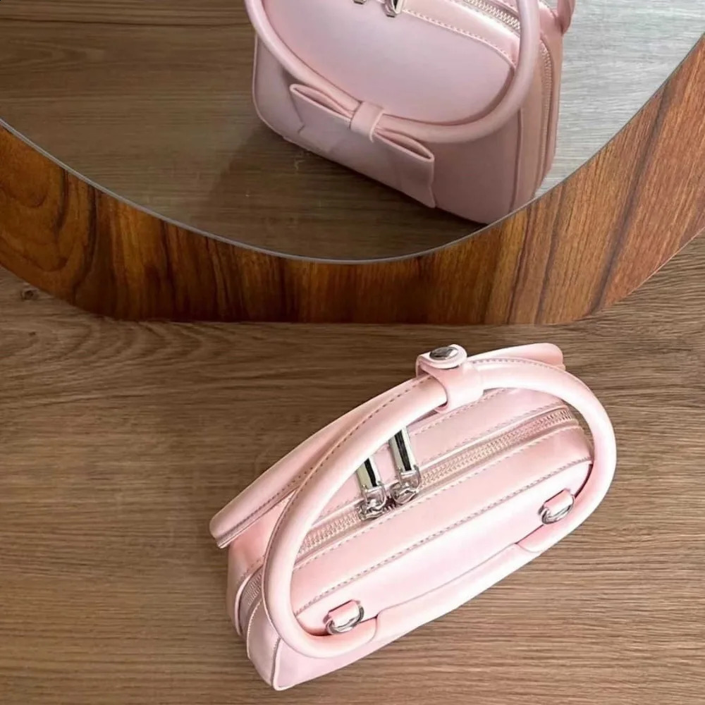 Womens Handbag Trend Sweet Fashion Bow Small Square Bag Versatile Solid Color Single Shoulder Cross Bag 250418